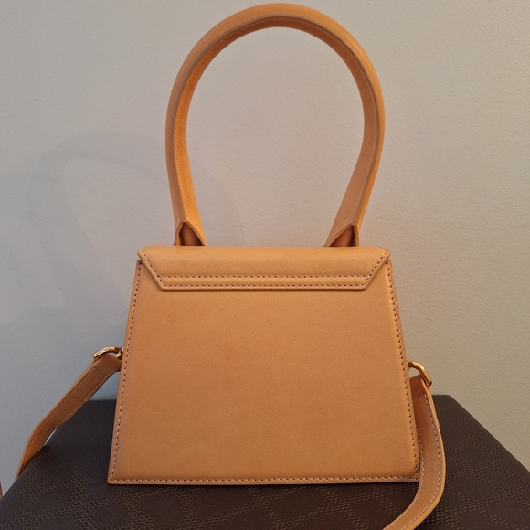 Jacquemus Le Chiquito Moyen - Picture 3 of 8